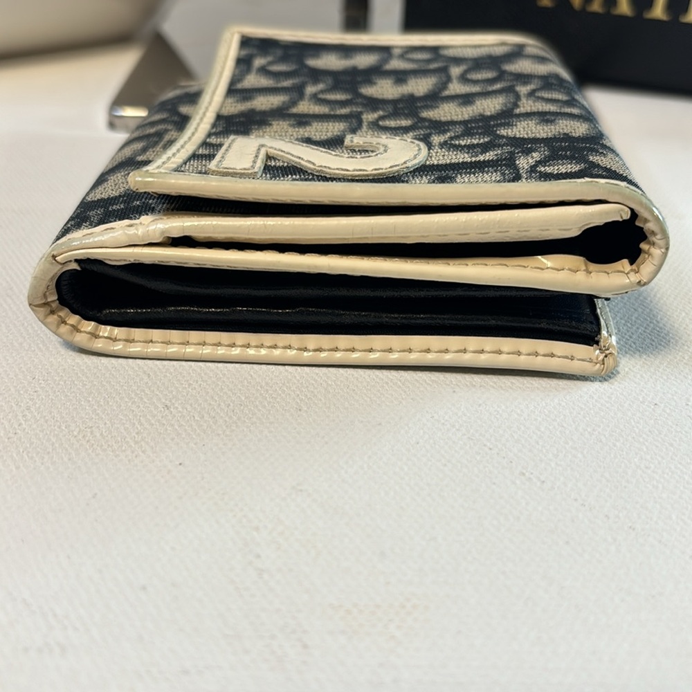Dior Compact Wallet - Blue & Wht includes authenticity card. - Picture 3 of 16